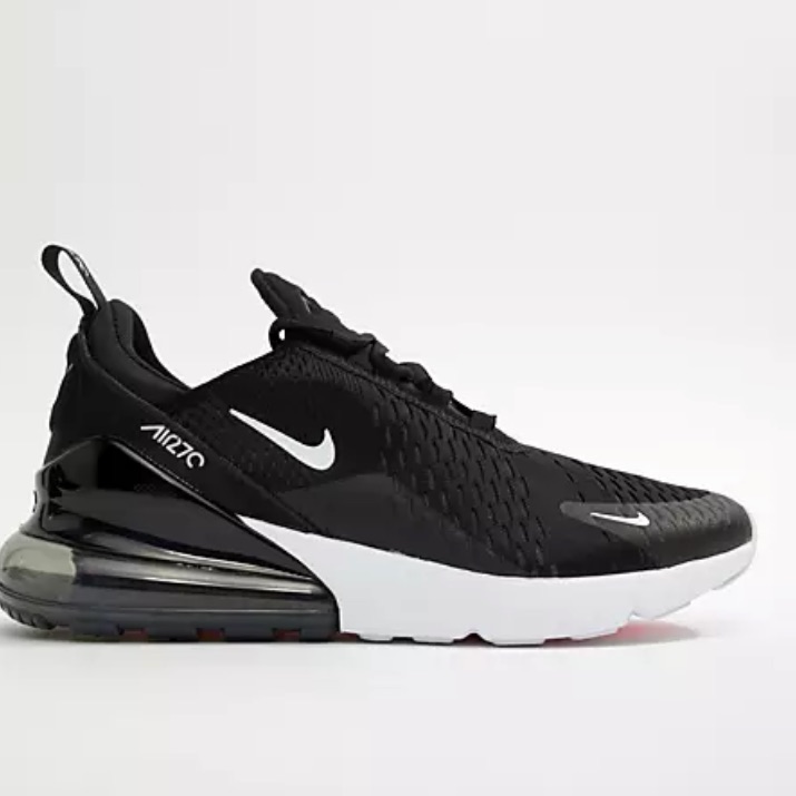 Nike 270